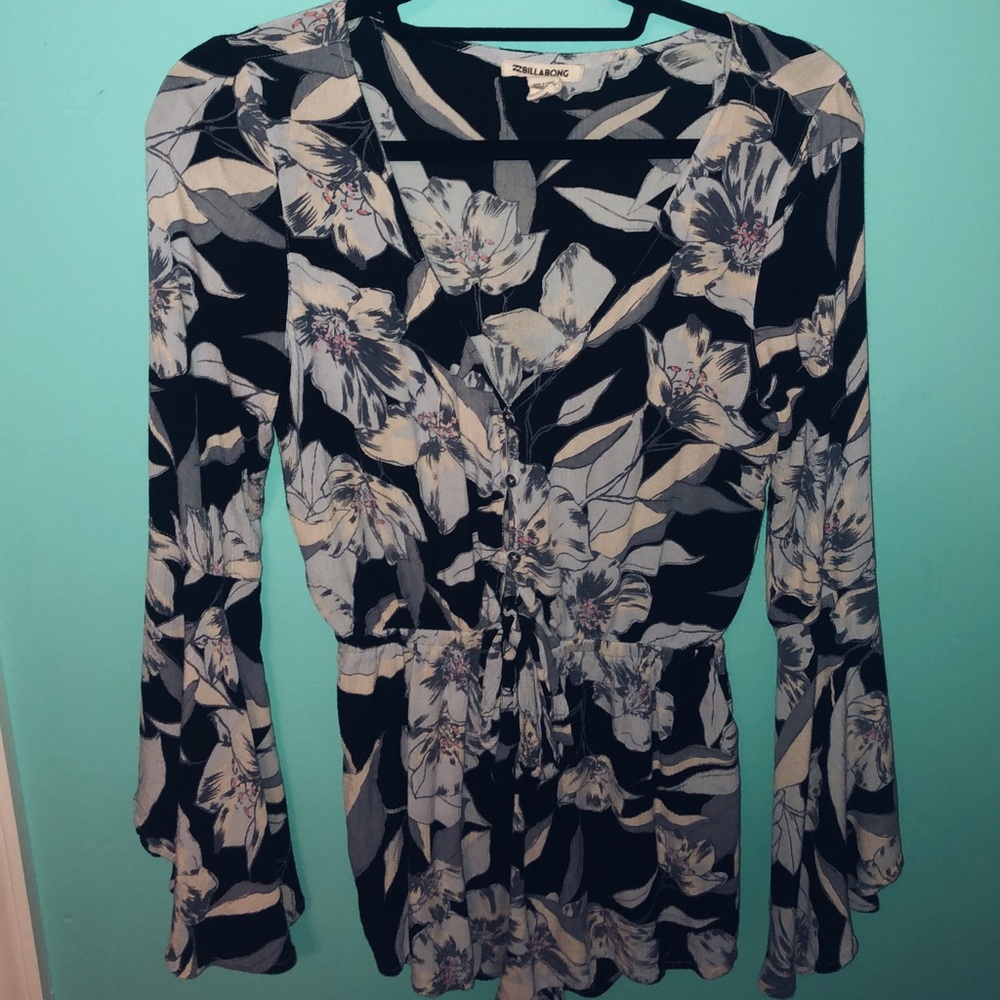 Long sleeve flower romper